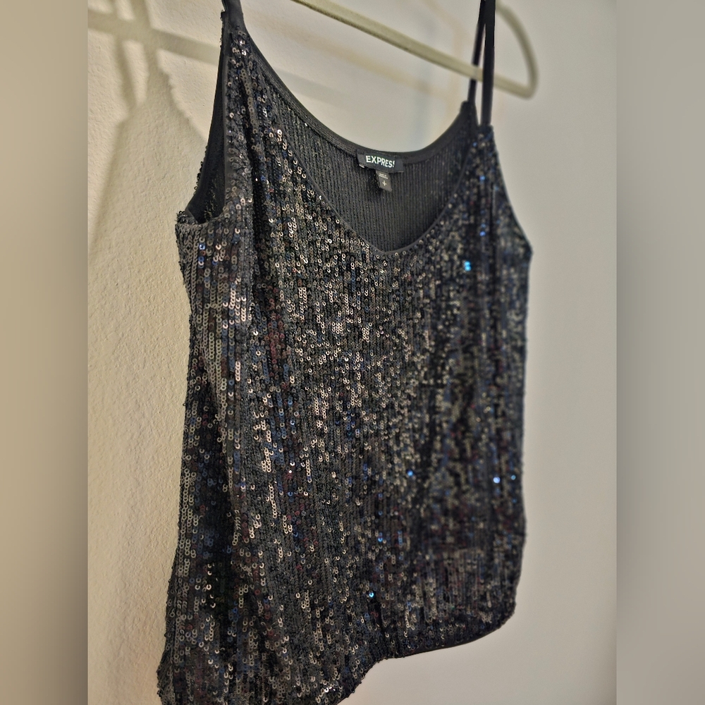 EXPRESS Sequence Tank top